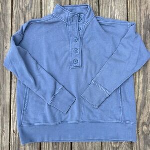 aerie | size small blue button up sweatshirt